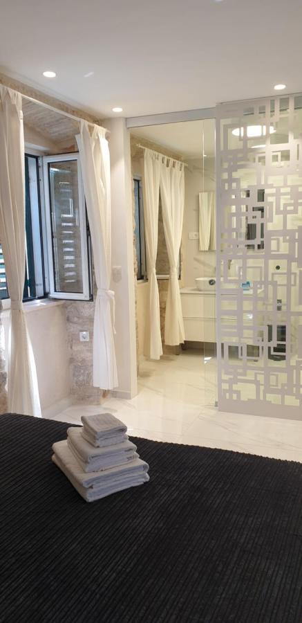Palace Luxury Room Split Bagian luar foto